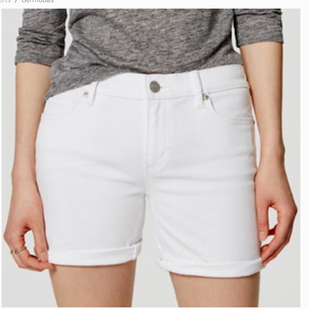 LOFT White Modern Bermuda Shorts Sz 8/29